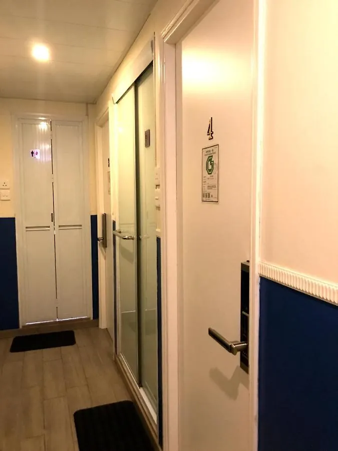 Capsule hotel Snooze Hotel Hong Kong China